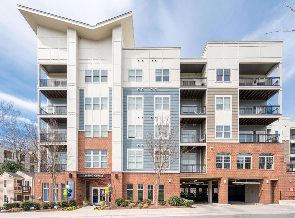 Appartement Urban 1Br In Uptown Area With Gym And Balcony à Charlotte Extérieur photo