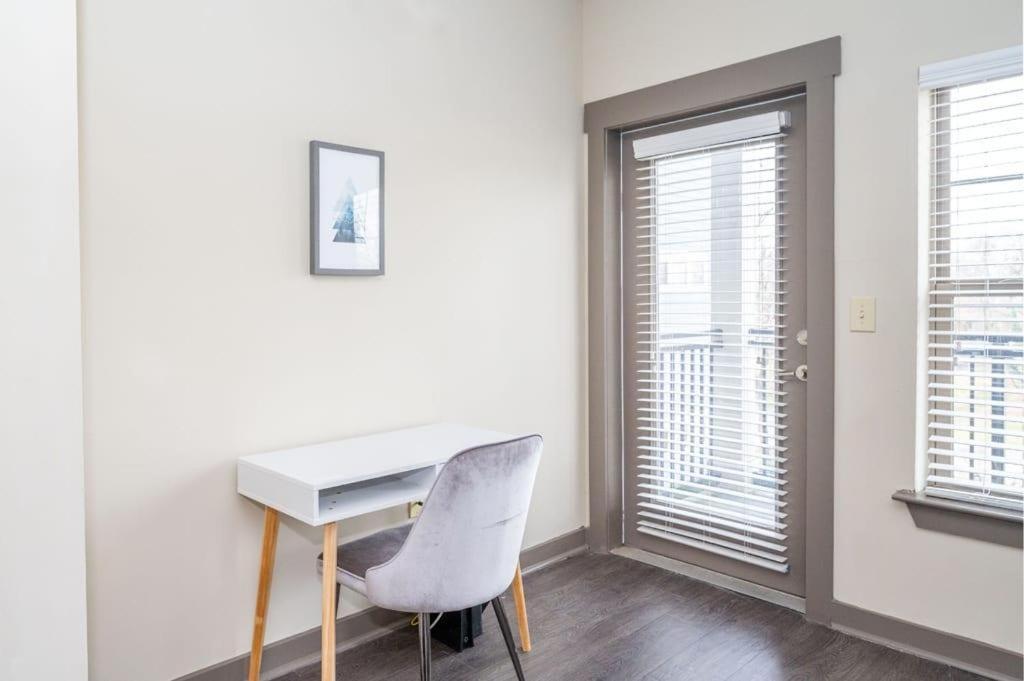 Appartement Urban 1Br In Uptown Area With Gym And Balcony à Charlotte Extérieur photo